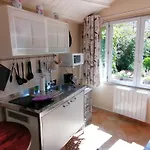Forest Farm Bed & Breakfast Bois-Jerome-Saint-Ouen