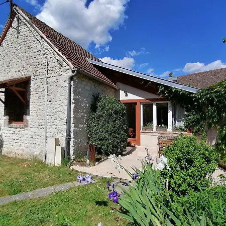 Bed & Breakfast Forest Farm Bois-Jerome-Saint-Ouen