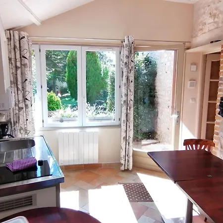 Forest Farm 3* Bois-Jerome-Saint-Ouen