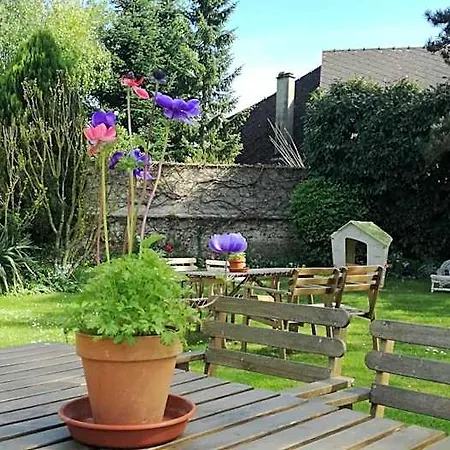森林农场酒店 3* Bois-Jerome-Saint-Ouen