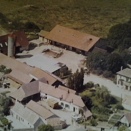 Bed & Breakfast Forest Farm *
