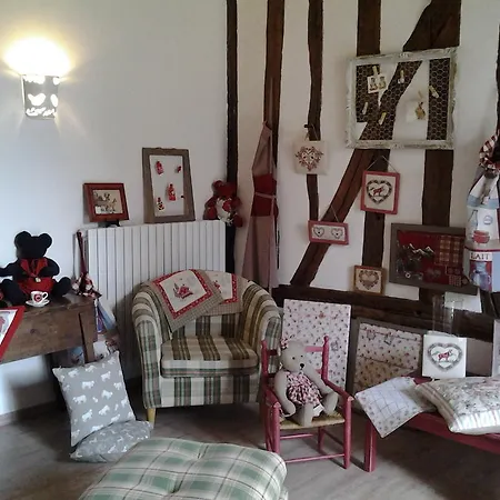 Bed & Breakfast Forest Farm 3*