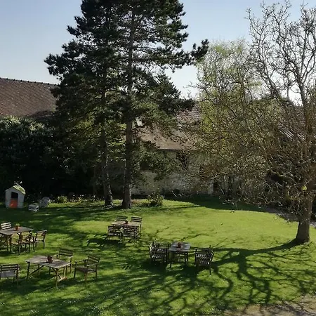 Bed & Breakfast Forest Farm 3*