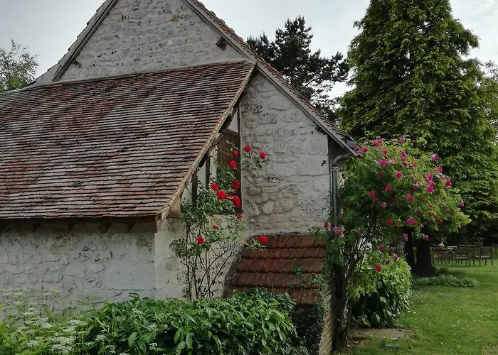 Forest Farm Bois-Jerome-Saint-Ouen